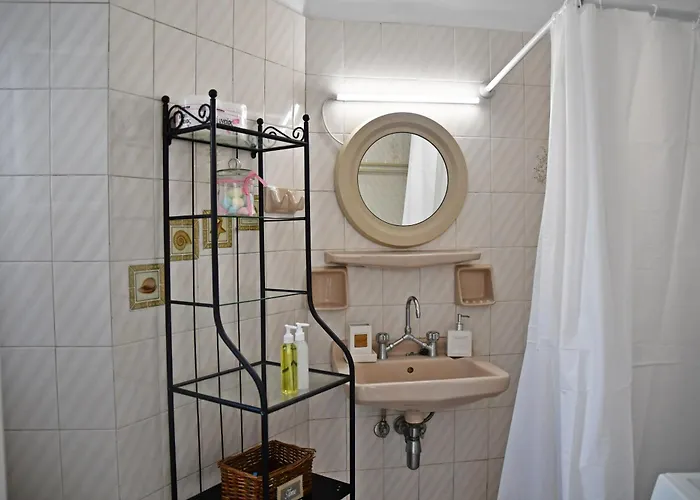 Cycladic House For 3 Persons At Lefkes Paros *